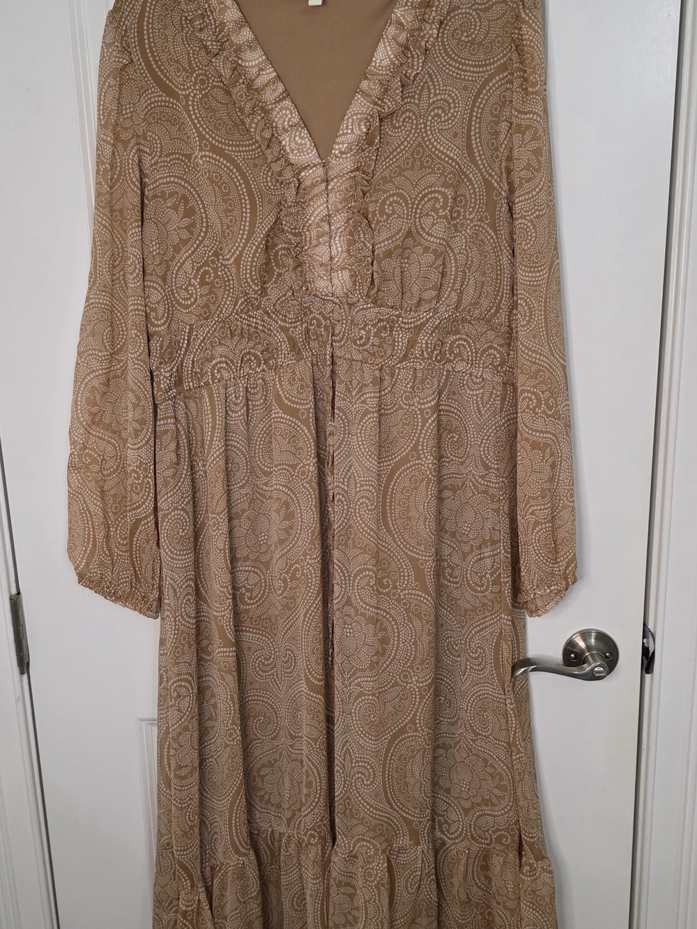 Bohemian V-Neck Ruffle Tiered Maxi Dress in Beige Paisley